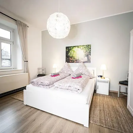►top Naehe Porsche, Flughafen, Messe & Bmw◄ Apartment