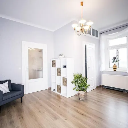 ►top Naehe Porsche, Flughafen, Messe & Bmw◄ Apartment *